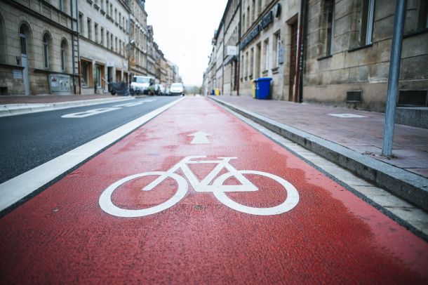 How to count bicycles on city streets using SensMax TAC-B 4G radar?