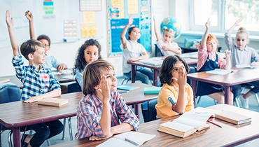 Temperature and humidity monitoring for schools and public premises